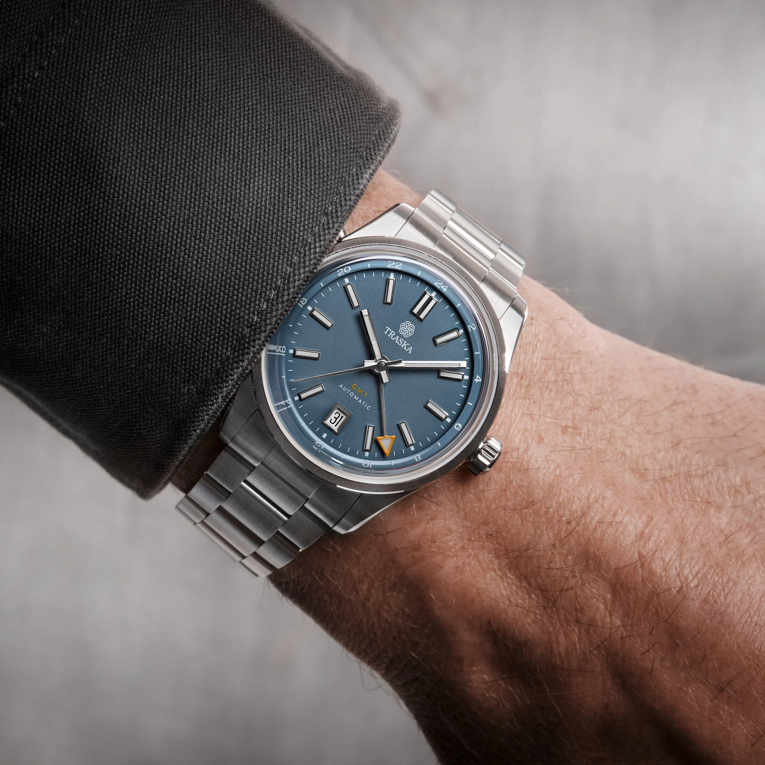 Venturer GMT Steel Blue - Image 8